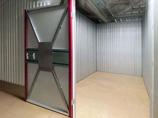Ouverture porte box en interieur